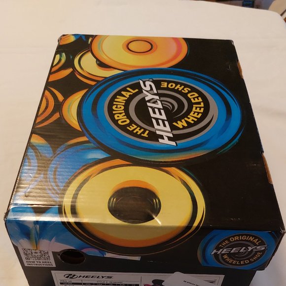 Heelys Girl's Pro 20 (Little Kid/Big Kid/Adult) Black/White/Pink 4 Big Kid - Picture 9 of 9